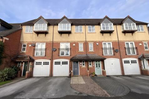 3 bedroom terraced house for sale