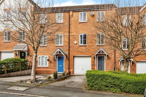 3 bedroom terraced house for sale