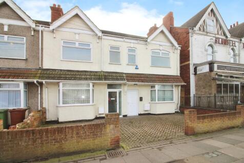 8 bedroom terraced house for sale