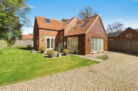 2 bedroom detached house for sale
