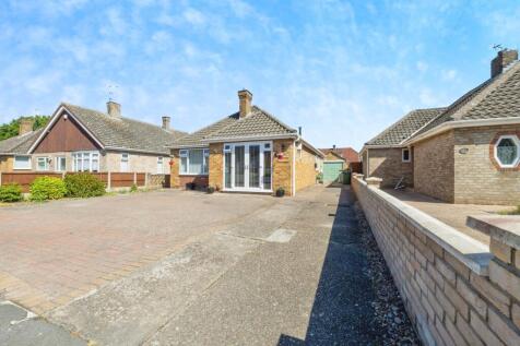 2 bedroom bungalow for sale