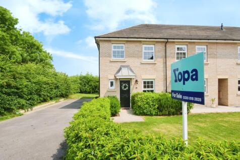 3 bedroom end of terrace house for sale