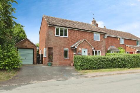 3 bedroom detached house for sale