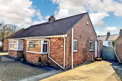 Sewerby Park Close, Sewerby... 1 bed bungalow for sale