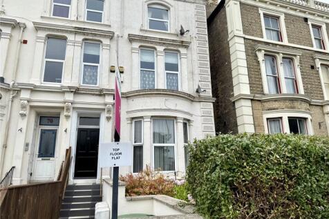 Quay Road, Bridlington, East Riding... 2 bed apartment for sale