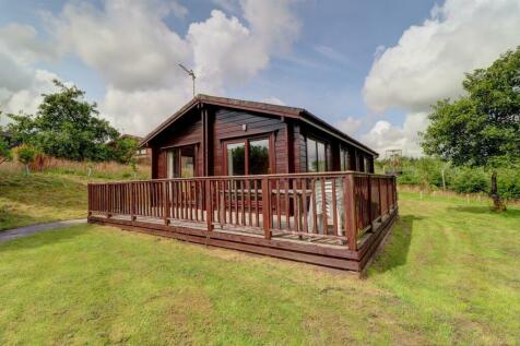 3 bedroom chalet for sale