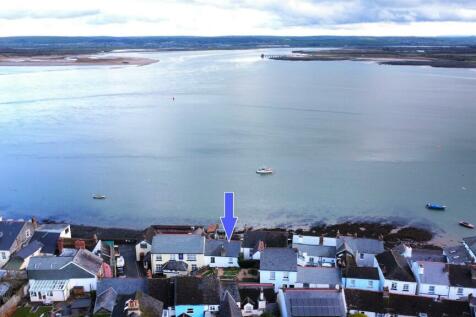 Irsha Street, Appledore, Bideford 2 bed cottage for sale