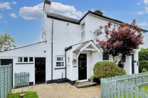 Totteridge Lane, High Wycombe HP13 1 bed property for sale