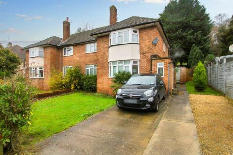 Micklefield Road, High Wycombe HP13 2 bed apartment for sale