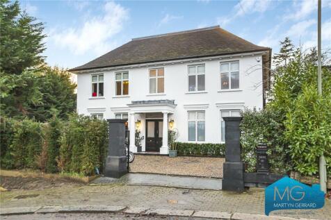 Hill Crescent, London, N20 5 bed detached house for sale