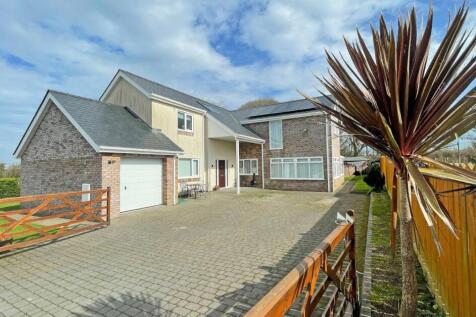 Llangristiolus, Bodorgan, Isle of... 4 bed detached house for sale