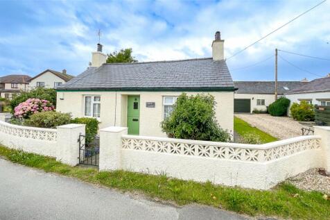 3 bedroom bungalow for sale