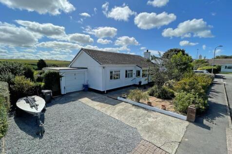 Y Fron Estate, Cemaes Bay, Isle of... 3 bed bungalow for sale