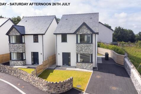 Gwalchmai, Holyhead, Isle of... 3 bed detached house for sale