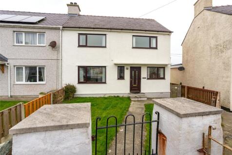 Maes Padrig, Cemaes Bay, Isle of... 3 bed semi