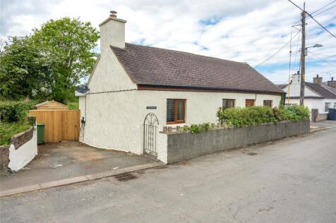 Pentre Berw, Gaerwen, Isle of... 2 bed detached house for sale