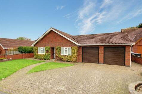 Chauntry Road, Alford LN13 3 bed detached bungalow for sale