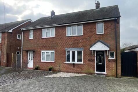 2 bedroom semi-detached house for sale