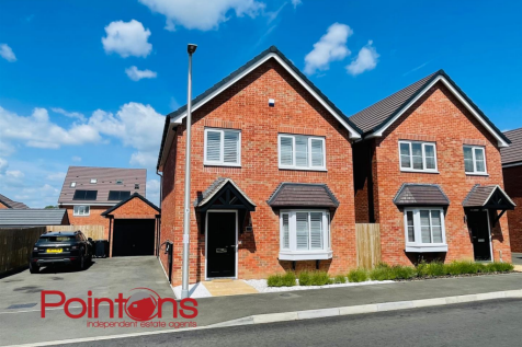 Tame Way, Bulkington, 4 bed detached house for sale