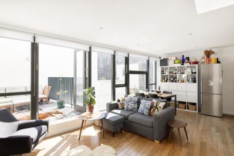 Colony Mews, London N1 2 bed mews for sale