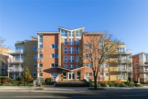 Twickenham Road, Teddington 3 bed apartment for sale