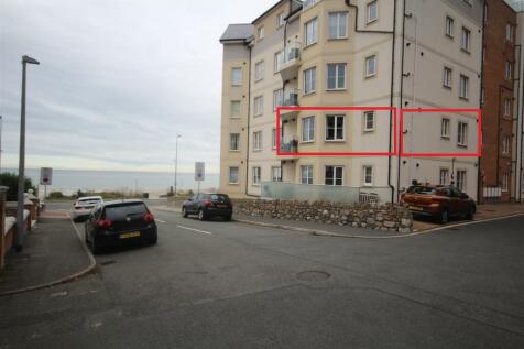 West Promenade, Rhos On Sea, Colwyn Bay 2 bed apartment for sale