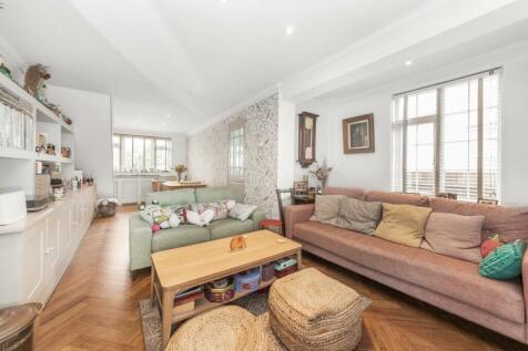 Edward Road, Penge, London, SE20 2 bed cottage for sale