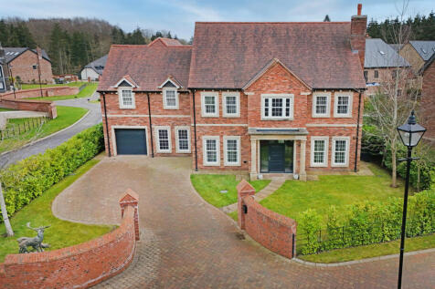 Manorside, Billingham, TS22 5 5 bed detached house for sale
