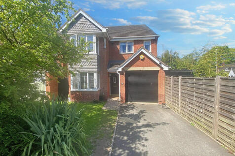 West Park Close, Walsall, WS9 0 4 bed detached house for sale