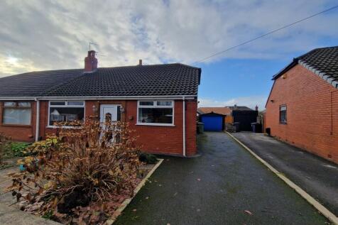 3 bedroom semi-detached bungalow for sale