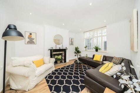 Sutherland Row, London SW1V 3 bed maisonette for sale