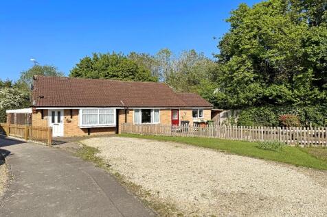 Paulet Close, Grange Park, Swindon, SN5 2 bed semi