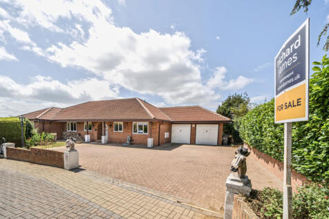 Cherry Briar Close, Lydiard... 5 bed bungalow for sale