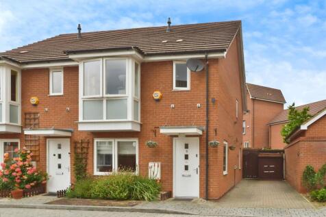 2 bedroom semi-detached house for sale