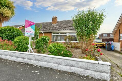 2 bedroom semi-detached bungalow for sale