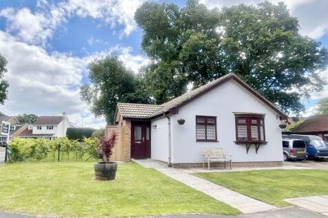 2 bedroom bungalow for sale