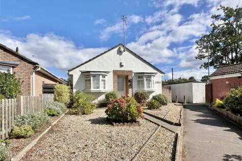 2 bedroom bungalow for sale