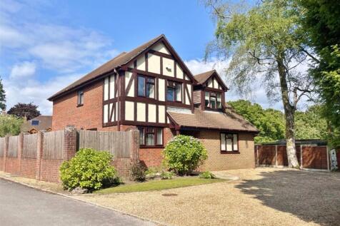 The Oaks, Verwood, Dorset, BH31 4 bed detached house for sale
