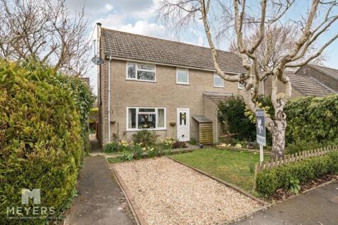 Whites Close, Piddlehinton... 3 bed semi