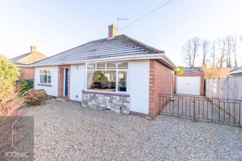 2 bedroom detached bungalow for sale