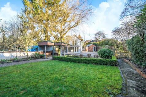 Wilton, Marlborough, Wiltshire, SN8 3 bed semi
