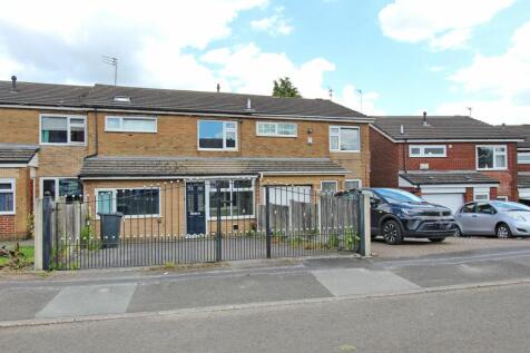 3 bedroom terraced house for sale