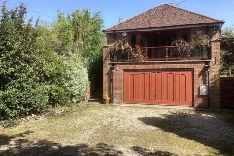 The Maltings, West Ilsley, Newbury... 2 bed detached house for sale