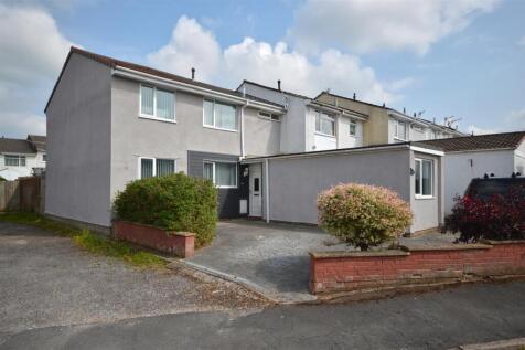 5 bedroom end of terrace house for sale