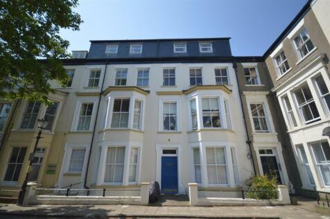 Alma Square, Scarborough YO11 2 bed apartment for sale