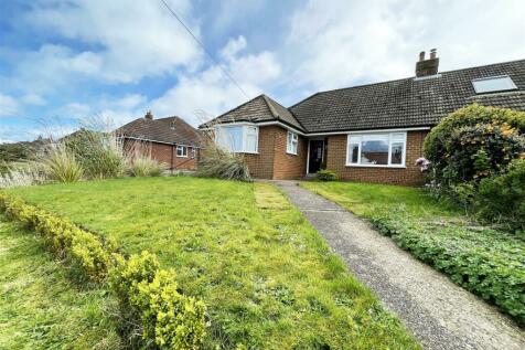 2 bedroom semi-detached bungalow for sale