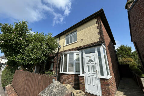 2 bedroom semi-detached house for sale