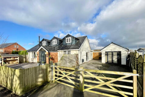 Sower Carr Lane, Hambleton FY6 5 bed detached house for sale