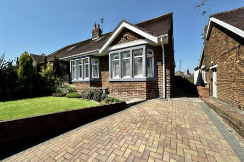 Poulton Road, Highfurlong FY3 4 bed bungalow for sale