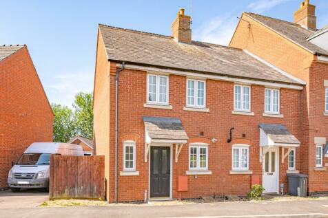 2 bedroom end of terrace house for sale